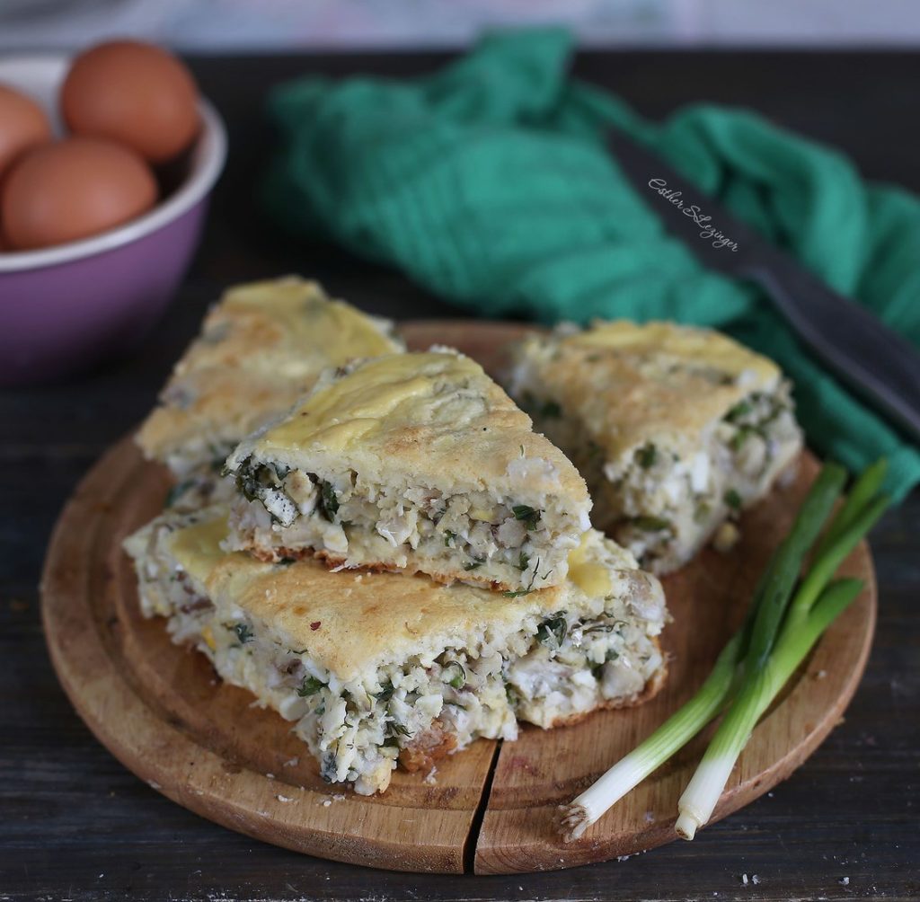  Диетический пирог с треской, яйцами и зеленью
