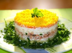 5 рецептов салатов с тунцом