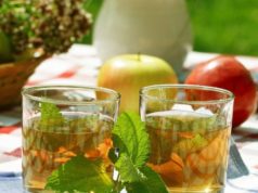 Чай со свежими яблоками