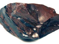 Обсидиан — поделочный камень