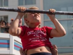 Учим ребёнка подтягиваться