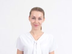 Модные женские блузки — стильный элемент женской одежды