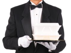 Быстро и вкусно: 5 преимуществ заказа еды на дом