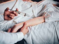 Как снимается наркологическая ломка на дому?