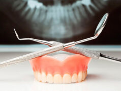 Преимущества установки протезов в клиники «Колибри»