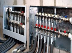 Установка и подключение распределительной гребенки