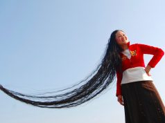 Самые длинные волосы в мире у женщин