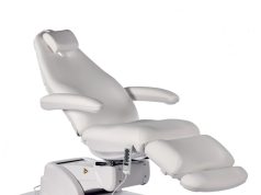 Косметологические Кресла с электроприводом: новшества в практике