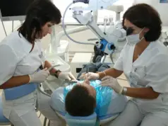 Улыбка за пределами стандартов: Стоматология клиники академика Ройтберга